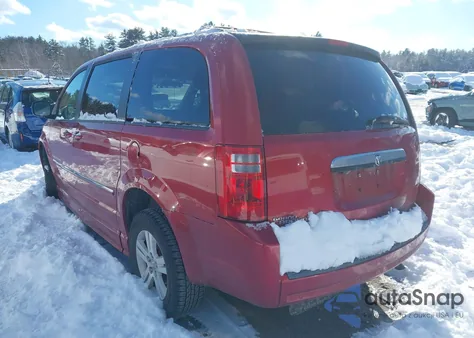 2008 Dodge Grand Caravan Sxt z USA, uszkodzony, nr VIN 2D8HN54X68R809191